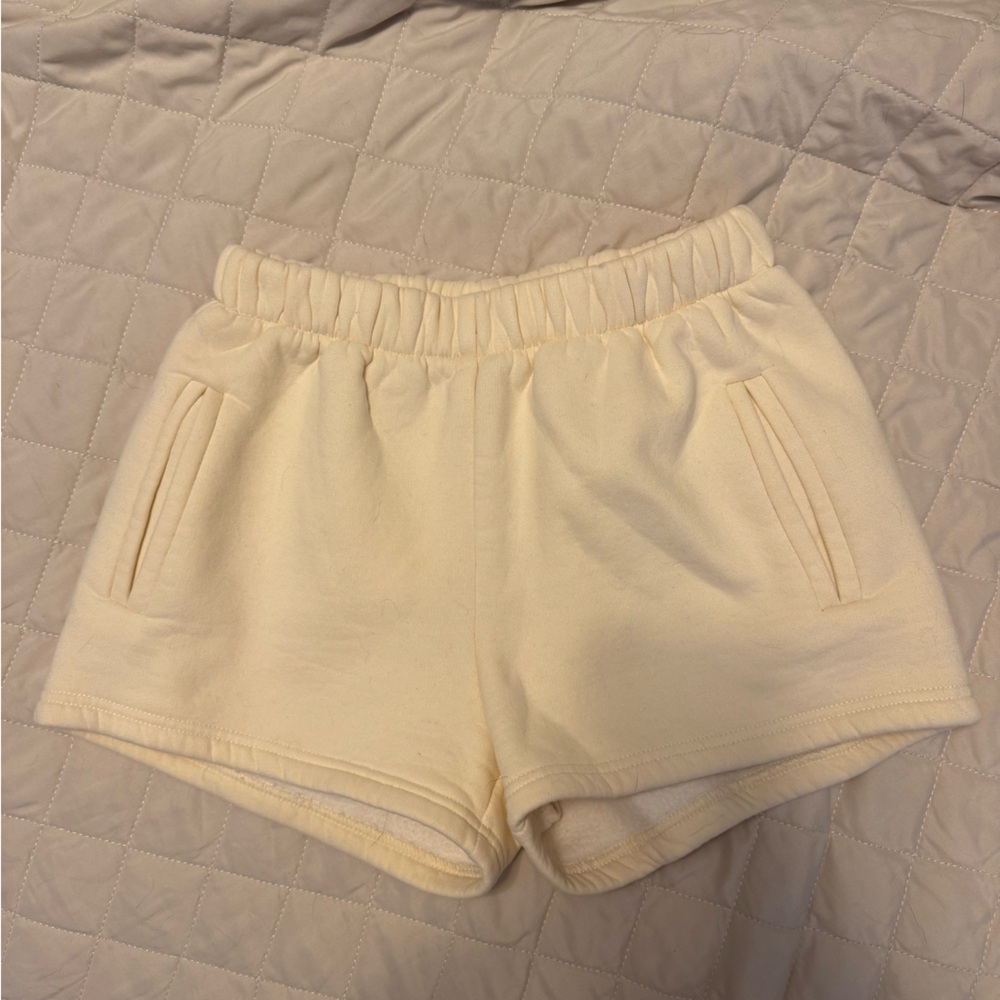 Women's Cream Sweat Shorts